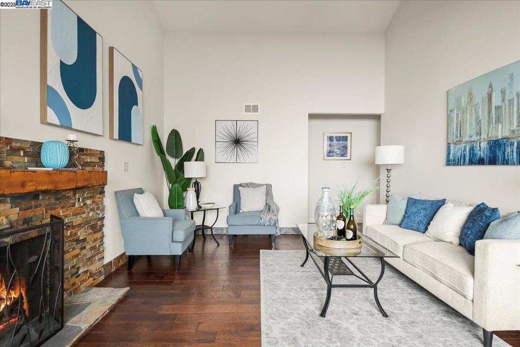 LAKE AREA - Residential