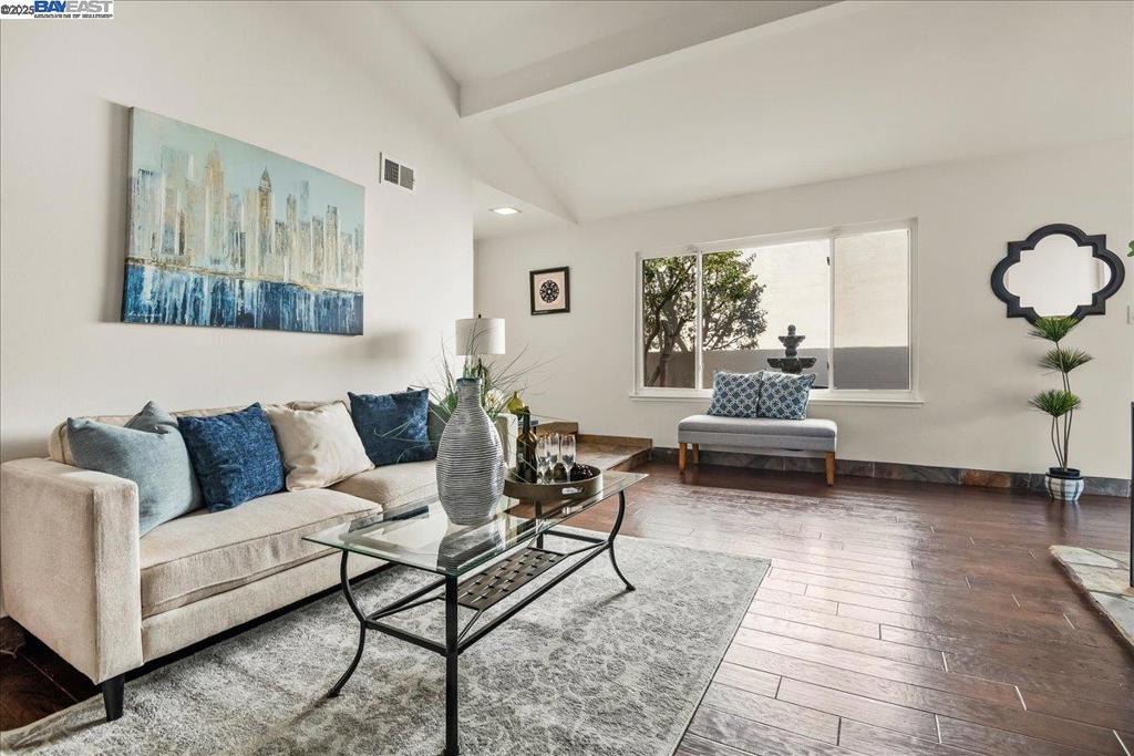 LAKE AREA - Residential