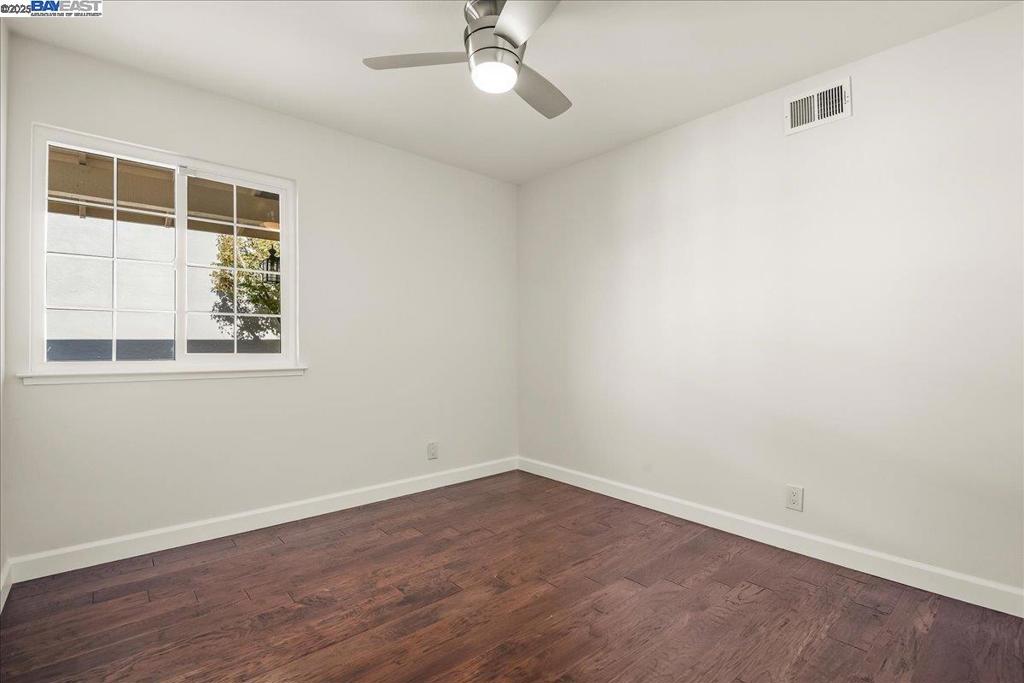 LAKE AREA - Residential