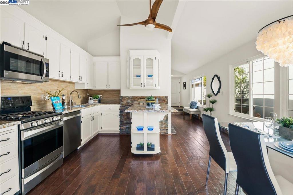 LAKE AREA - Residential