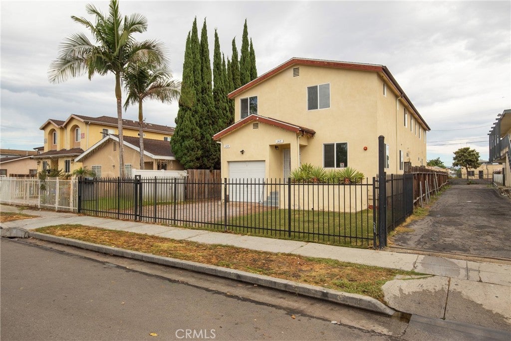 149 W Colden Avenue