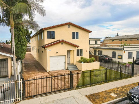 Photo of 149 W Colden Avenue, Los Angeles, CA 90003 (MLS # SB26197696)