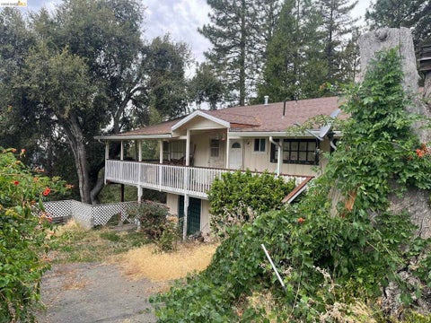 Photo of 20456 Misty Ln LN, Tuolumne, CA 95379 (MLS # 41146540)