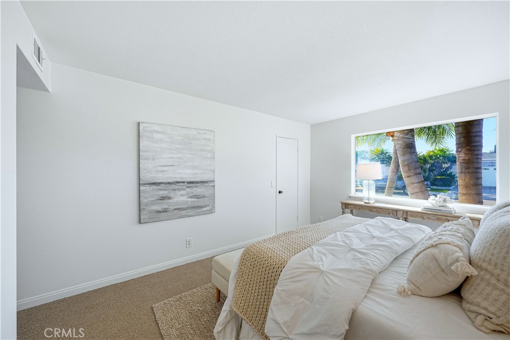 Showcase (SHOW) - Residential