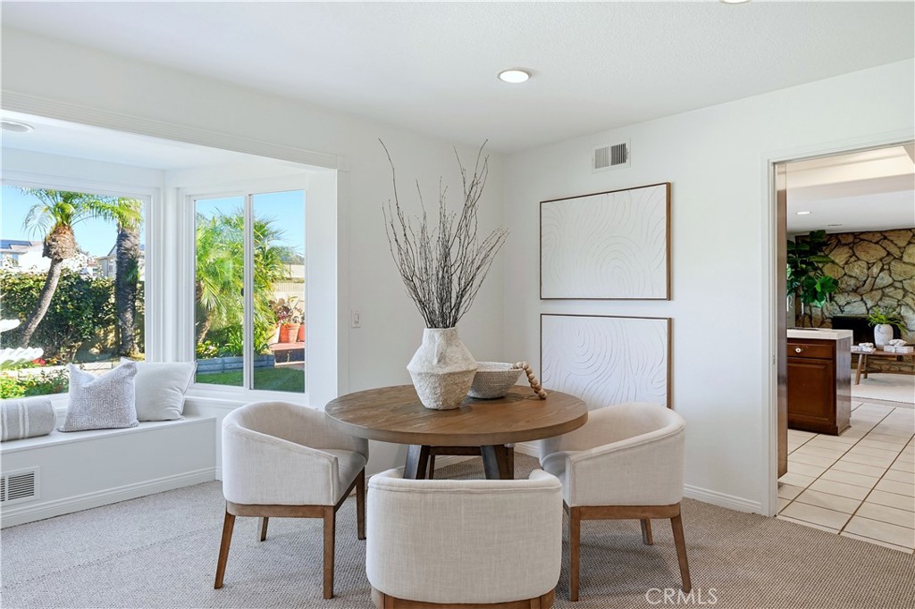 Showcase (SHOW) - Residential