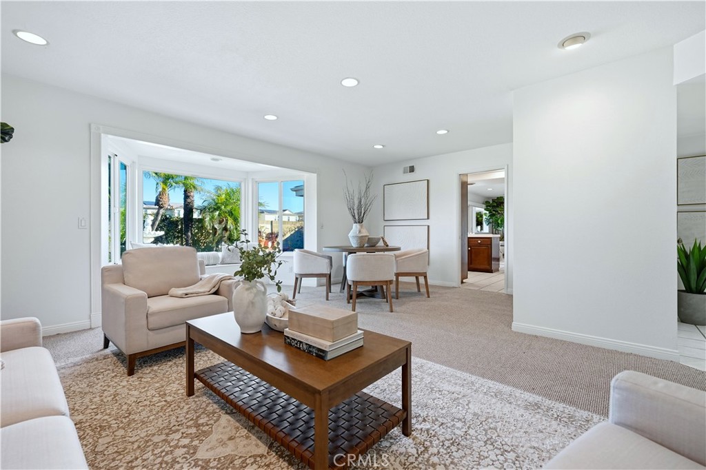 Showcase (SHOW) - Residential