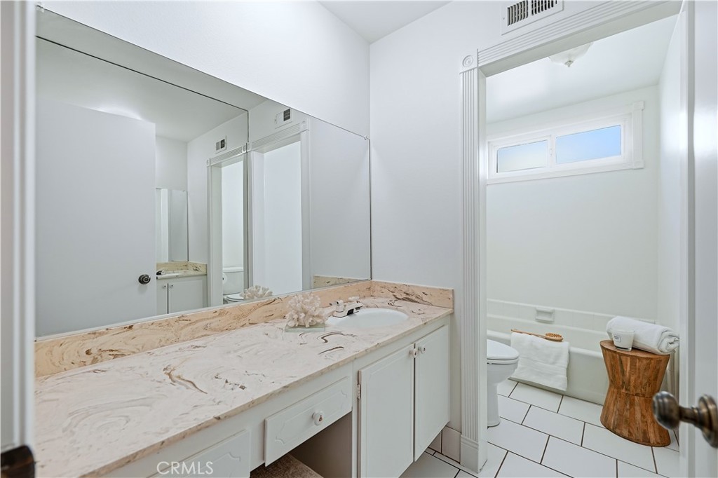 Showcase (SHOW) - Residential