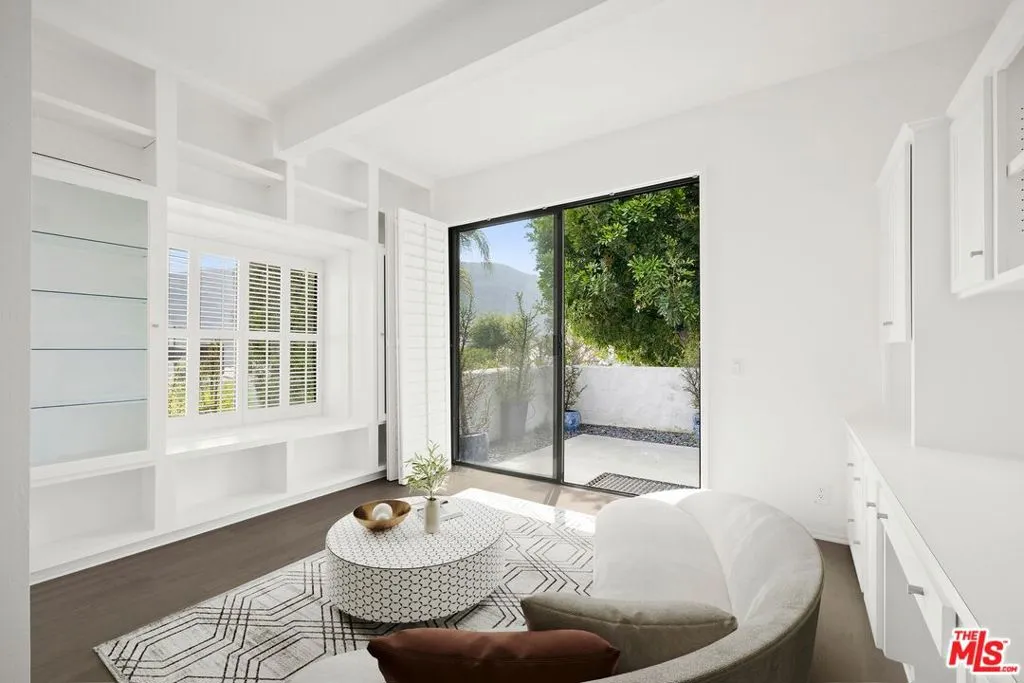 Pacific Palisades, California 90272, United States, 3 Bedrooms Bedrooms, ,3 BathroomsBathrooms,Residential,Active,155027