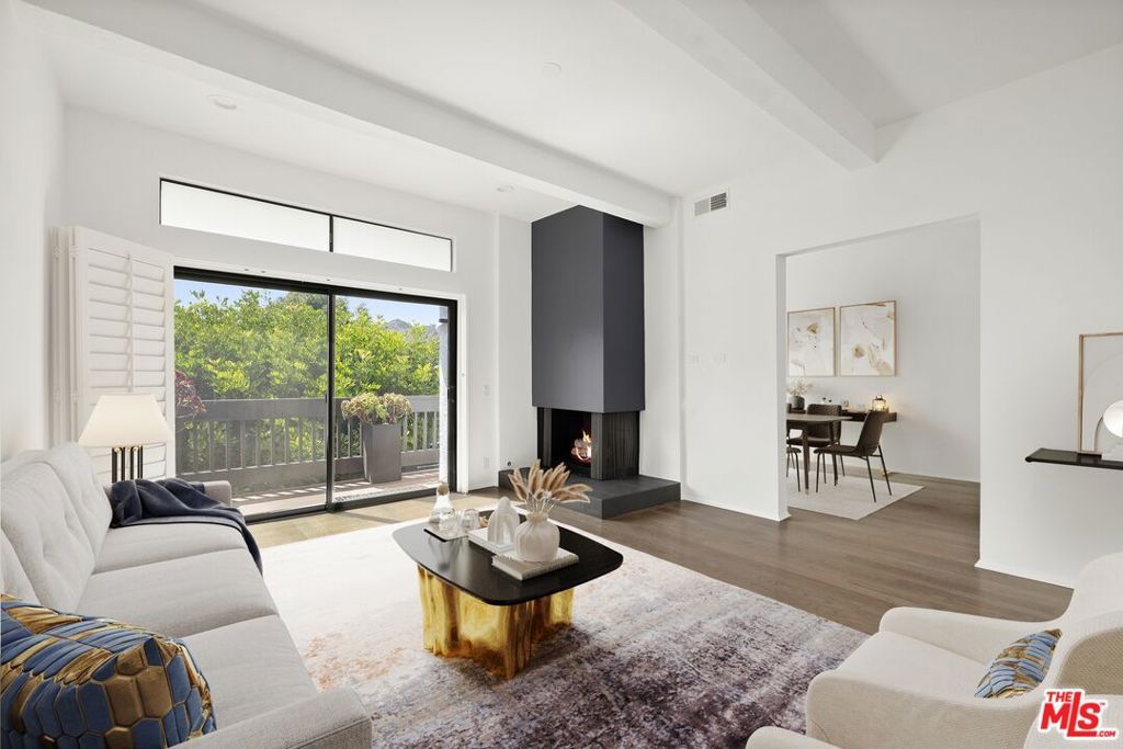 Photo of 1610 Michael Lane, Pacific Palisades, CA 90272 (MLS # 25552929)
