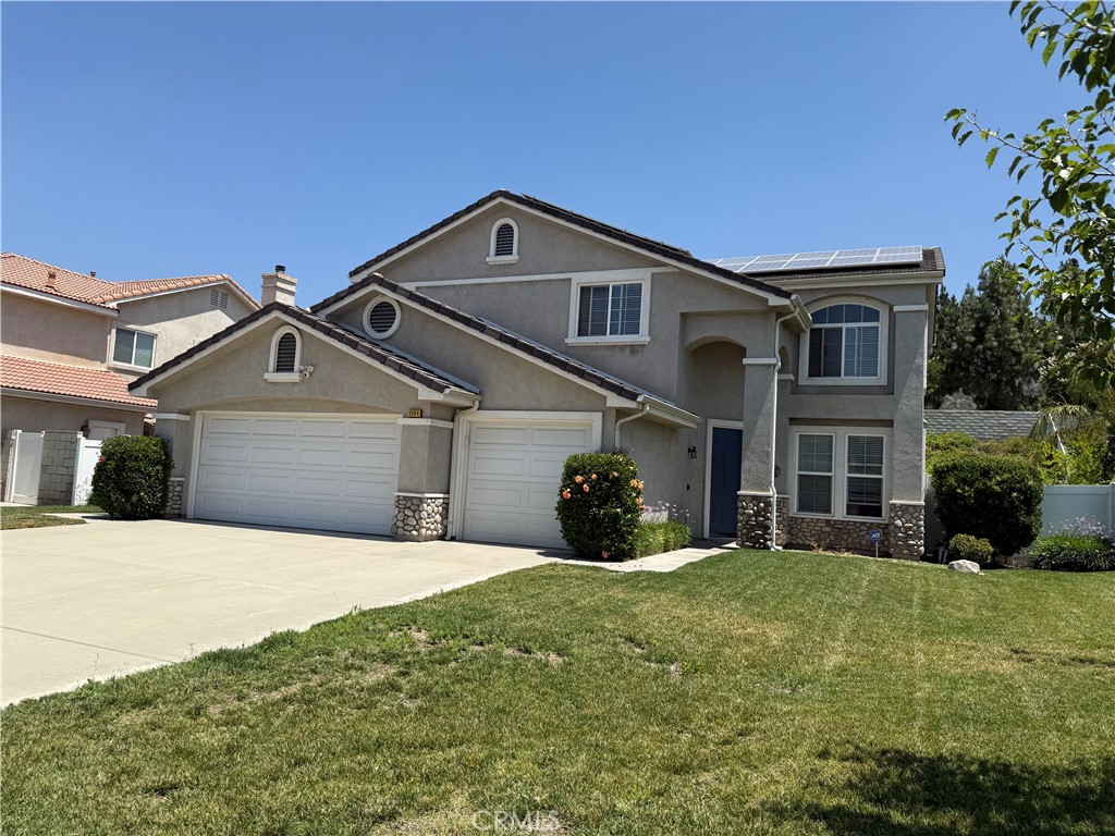 Beautiful home in the exclusive Verdemont area. Lease includes gardening and pool service.
Close to schools as well as two miles from Cal State San Bernardino University.
Pride of ownership, full of upgrades. Impressive curb appeal on a quiet neighborhood close to Shopping and restaurants.
You walk into a nice size living and dining room with beautiful wood flooring, Family room is connected to an open kitchen with plenty of cabinet storage, beautiful granite countertop and breakfast nook. Bedroom downstairs as well as a full bathroom and interior laundry room with washer and dryer.
Three-car garage with built in storage.
Upstairs you have a good size Den. Master suite with walk in closet and a Jet tub for you to relax after a long day at work.
Nice front yard, three car garage with a nice driveway. Back yard is fully landscaped. Good size Fenced Pool and Spa perfect for a summer day family BBQ.