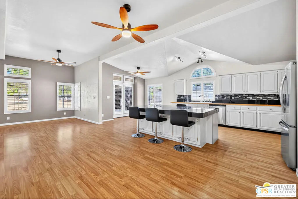 Cathedral City, California 92234, United States, 3 Bedrooms Bedrooms, ,2 BathroomsBathrooms,Residential,Active,222561