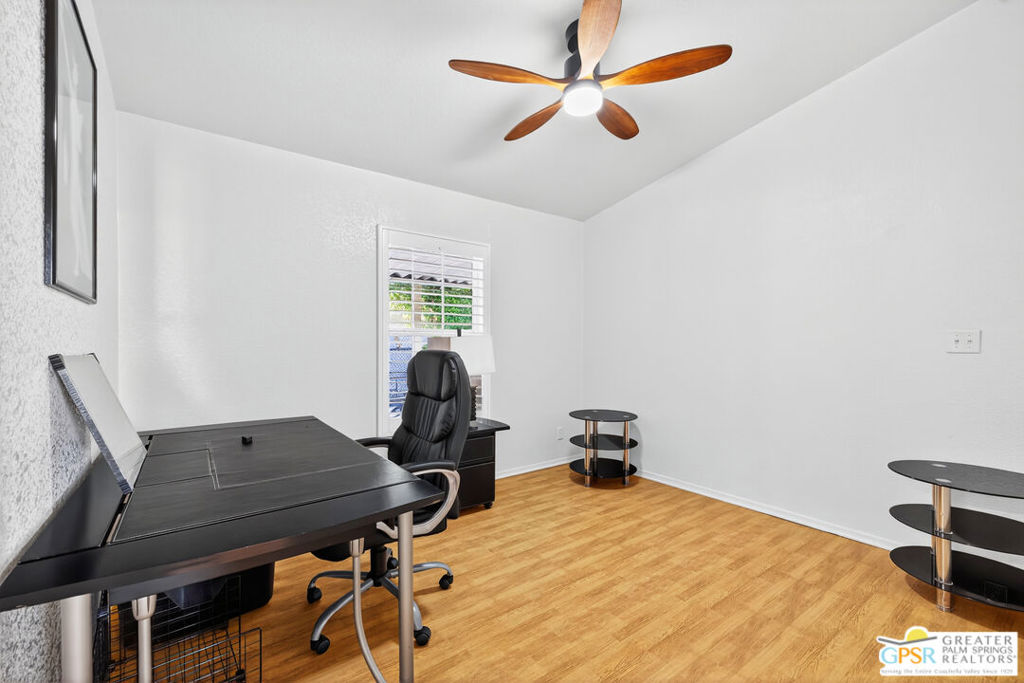 Date Palm Country Cl - Manufactured In Park