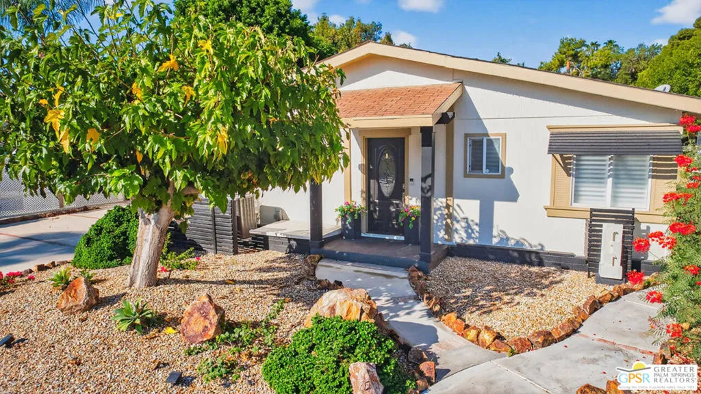 Cathedral City, California 92234, United States, 3 Bedrooms Bedrooms, ,2 BathroomsBathrooms,Residential,Active,222561