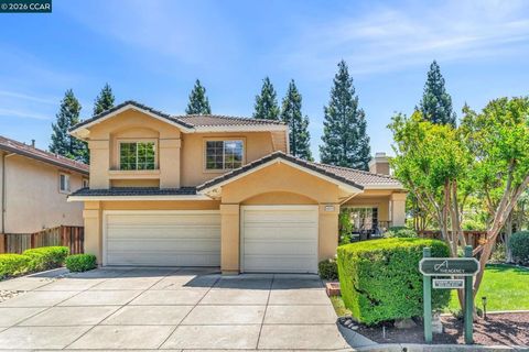Photo of 4020 Westminster Pl, Danville, CA 94506 (MLS # 41134899)