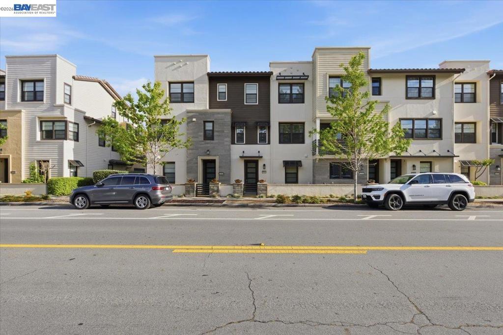 3584 Peralta Blvd