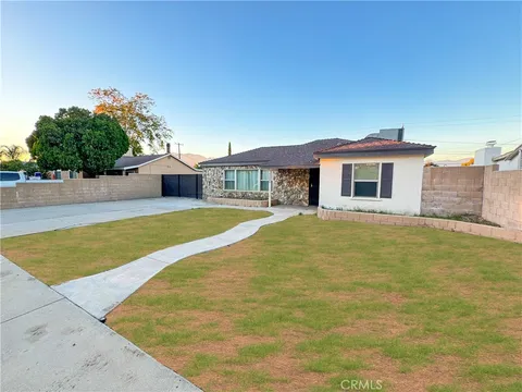 17806 Terry St, Fontana, CA 92336 - MLS#: PW25252027