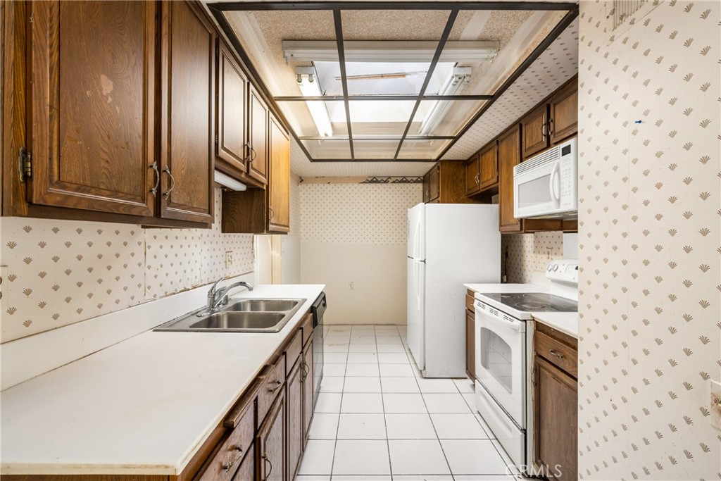 Leisure World (LW) - Residential