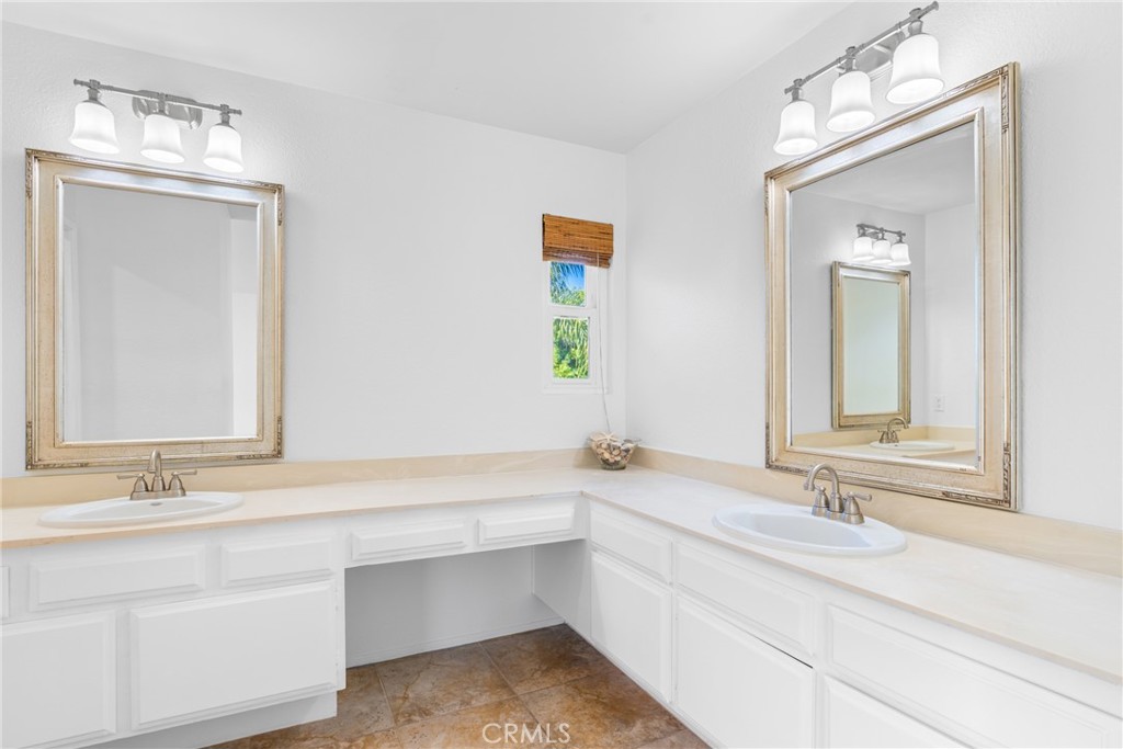 La Costa - Residential