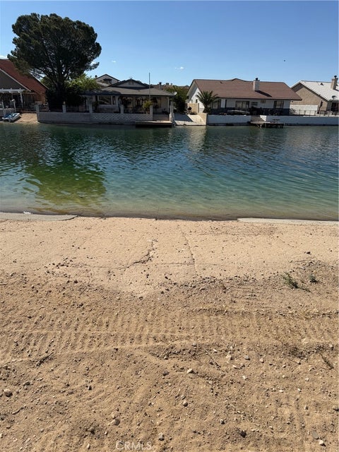 Photo of 26482 Anchorage LN, Helendale, CA 92342 (MLS # HD26097893)