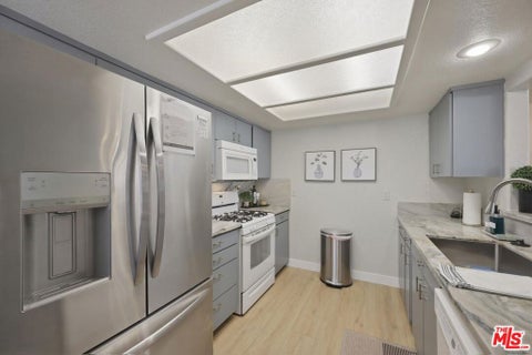 Tiny photo for 1277 Belridge Street #5C, Oceano, CA 93445 (MLS # 26857781)
