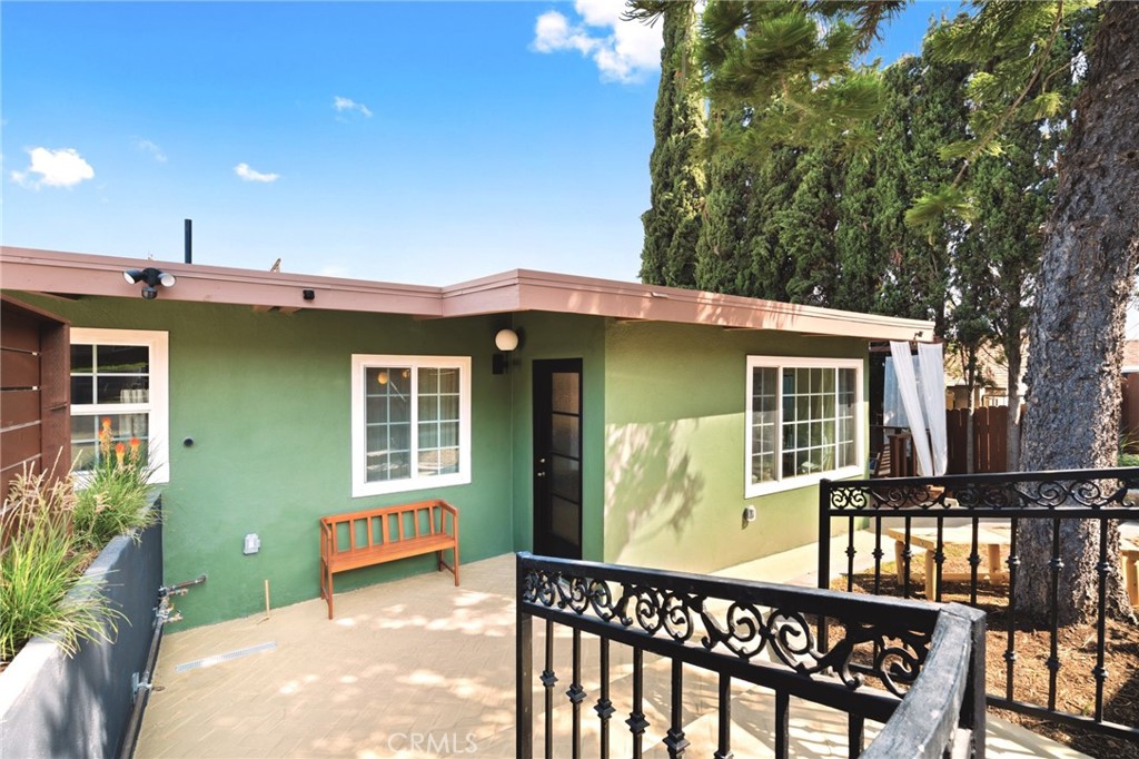 Properties 2 5117 Bohlig Road