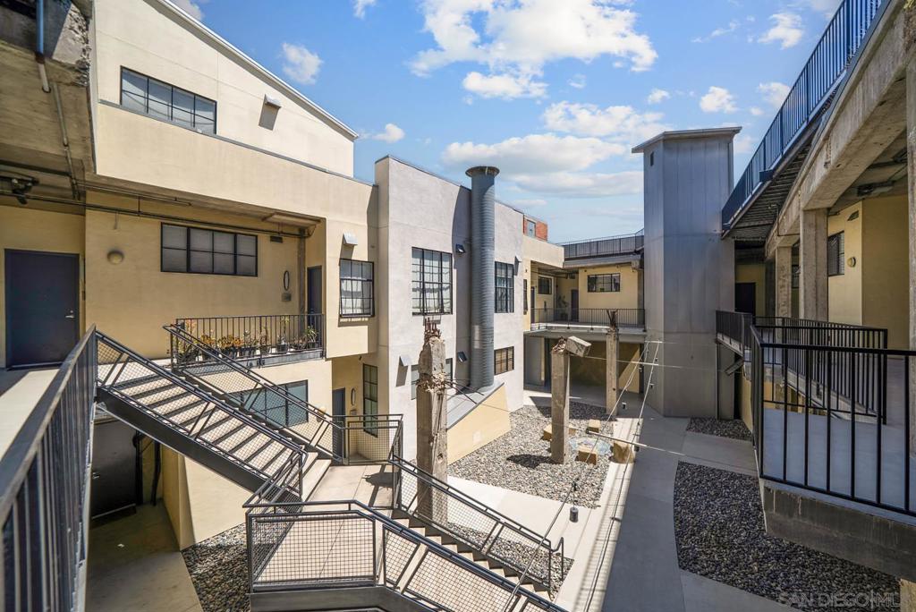 Hillcrest - Residential