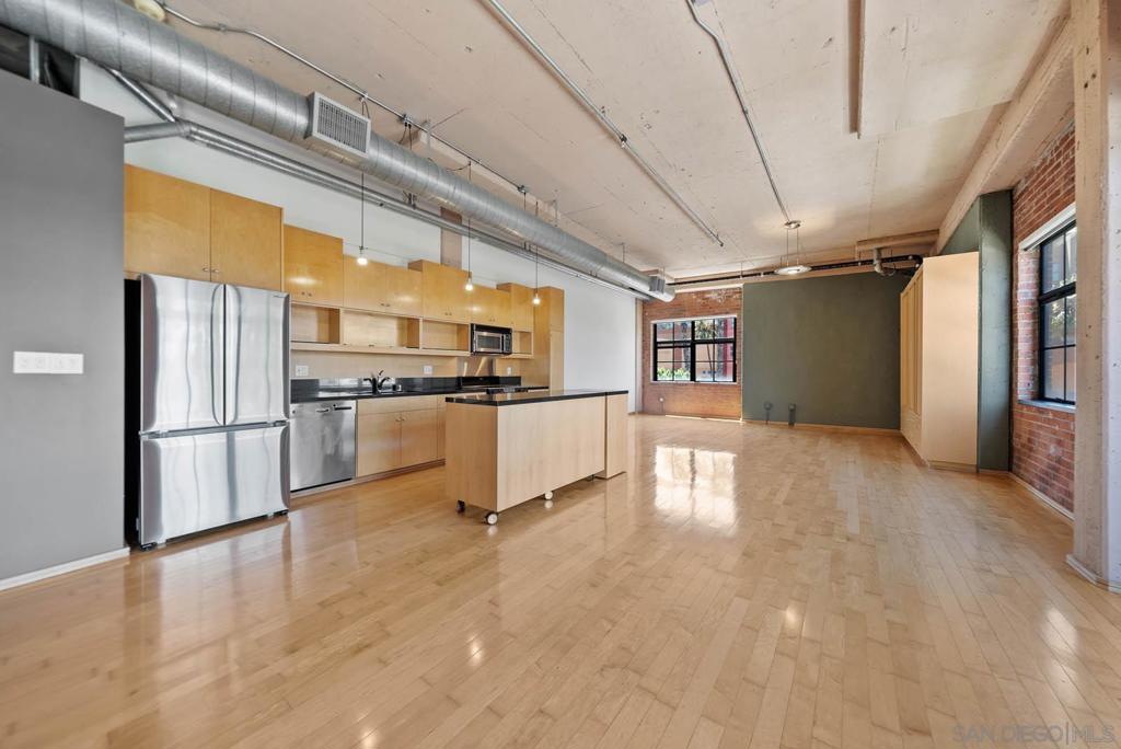 Hillcrest - Residential