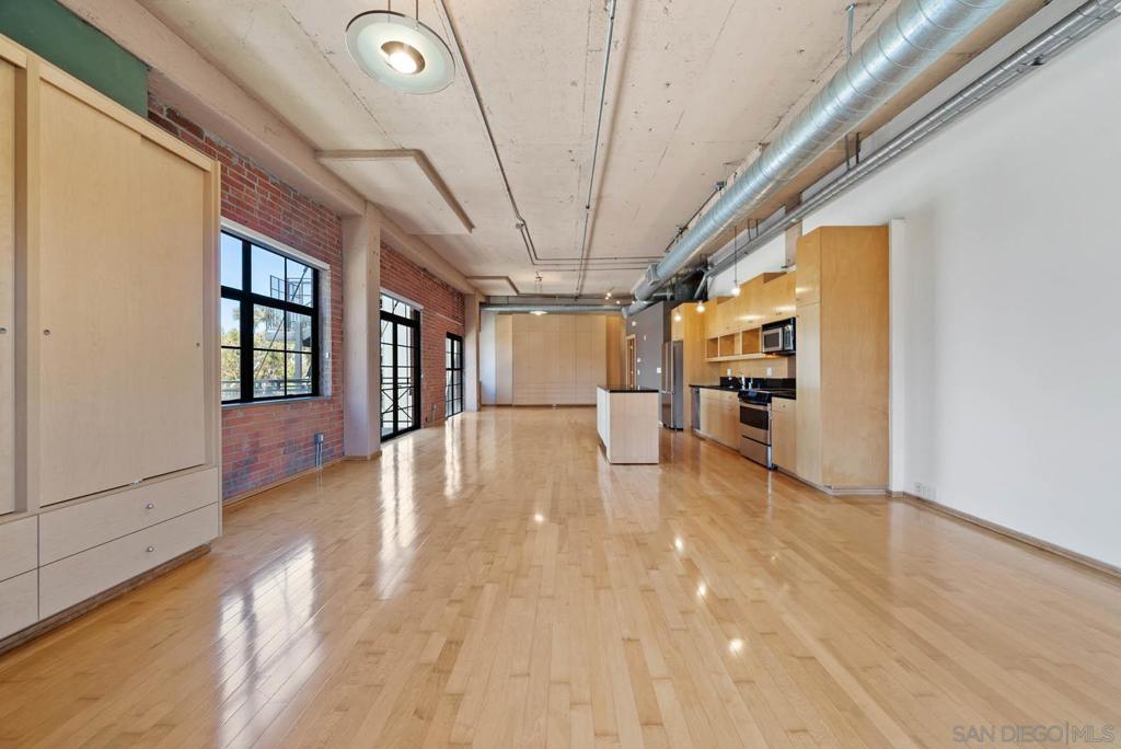 Hillcrest - Residential