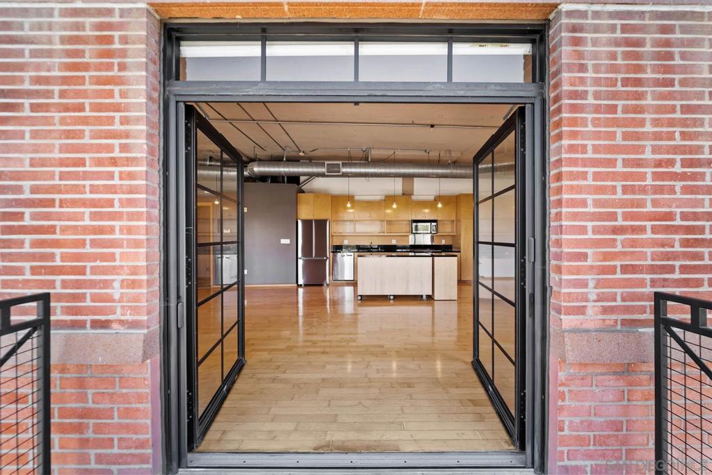 Hillcrest - Residential