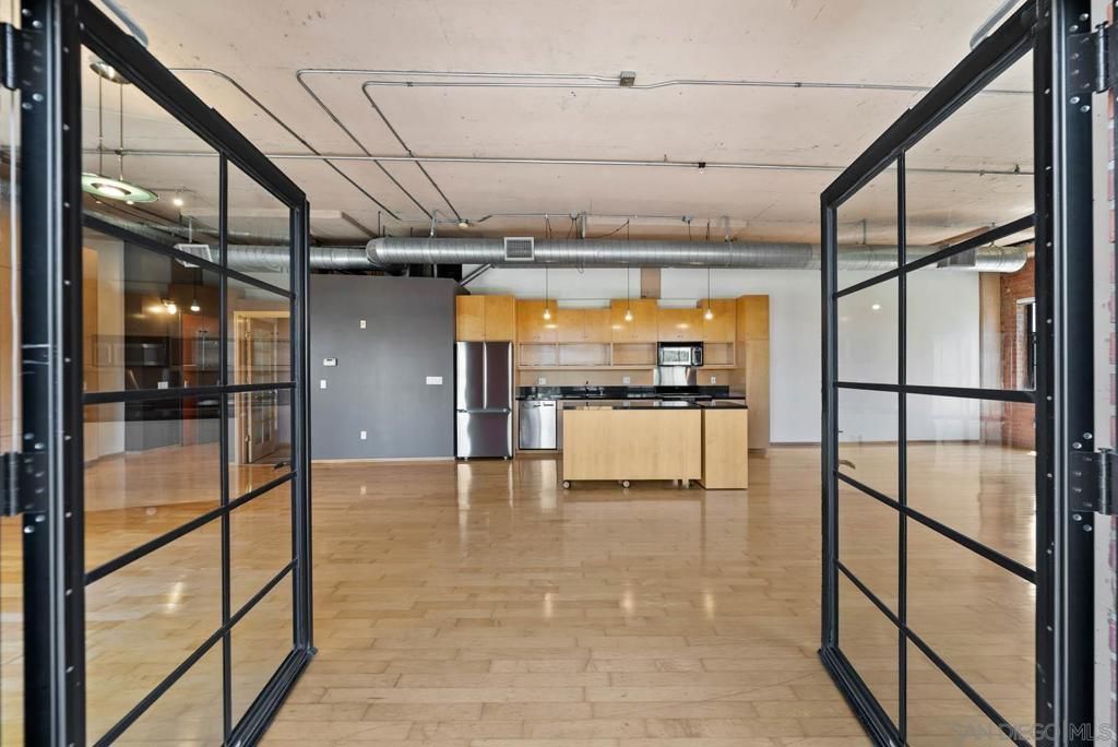 Photo of 3940 7th Ave Ave #206, San Diego, CA 92103 (MLS # 250043677SD)