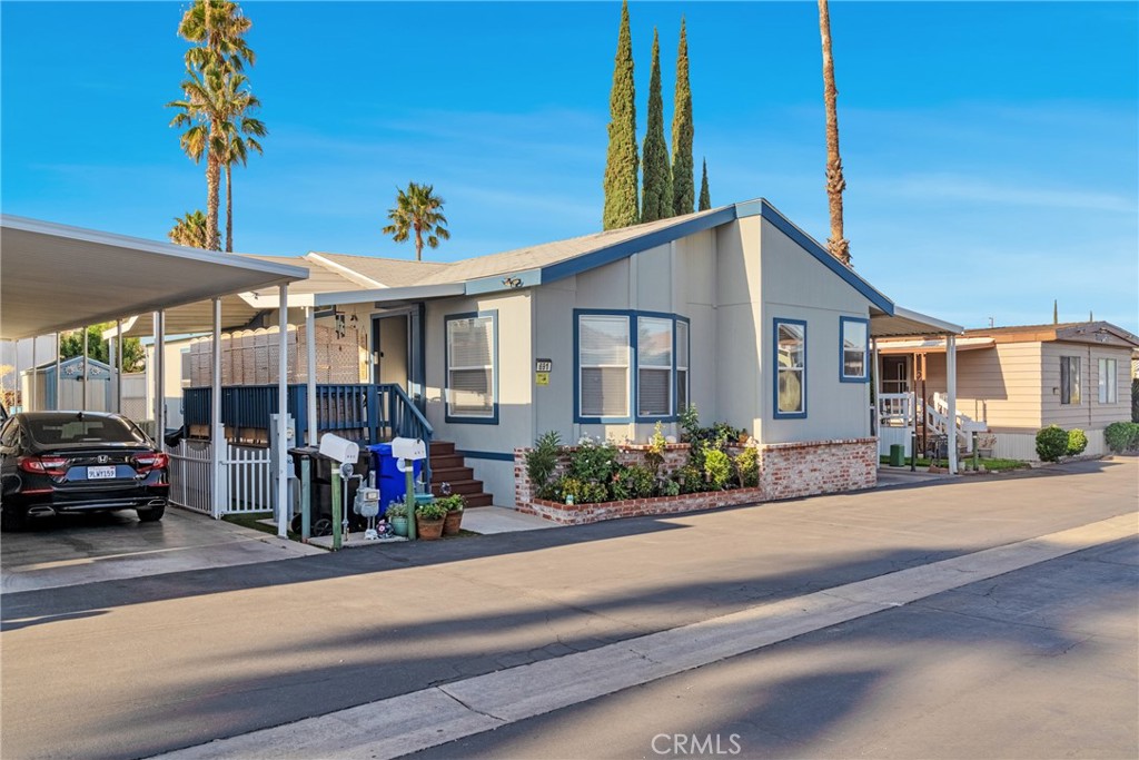20401 Soledad Canyon Road 691