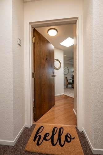 5 W Bellevue Avenue 11