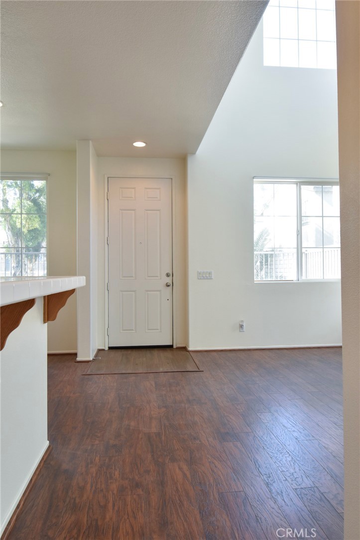 1120 N Solano Privado A
