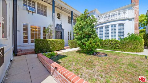 Photo of 1284 S Beverly Glen Boulevard, Los Angeles, CA 90024 (MLS # 26653249)
