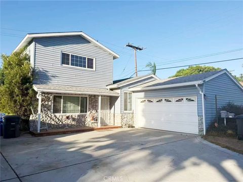 6127 Droxford Lakewood CA 90713