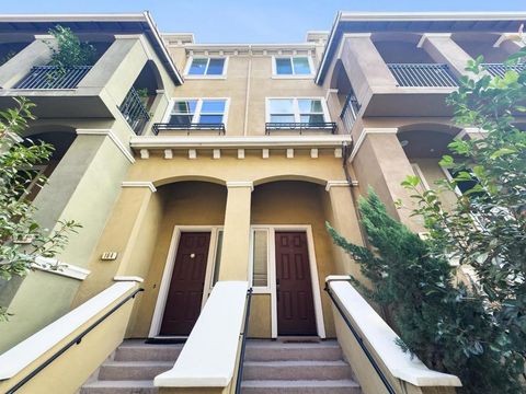 Photo of 160 Currlin Circle, Milpitas, CA 95035 (MLS # ML82024946)