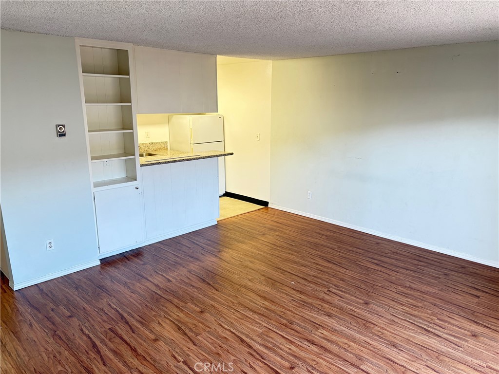 5585 E Pacific Coast HWY 125