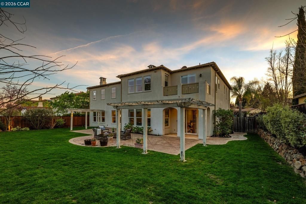 Photo of 2000 Sorrelwood Ct Ct, San Ramon, CA 94582 (MLS # 41126799)