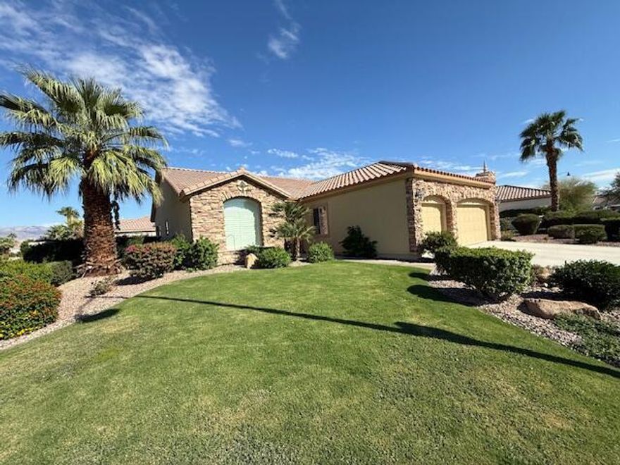 Popular San Benito 2147 sq ft Model on large pool size corner lot.