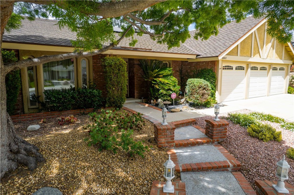 21357 Bermuda Street