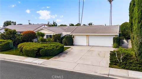 Photo of 1348 Hickory DR, La Verne, CA 91750 (MLS # CV26157125)