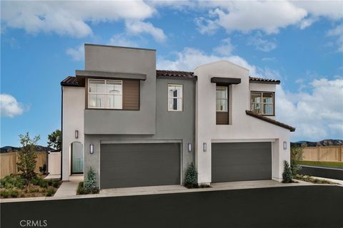 Photo of 15858 Blue Copper Way, Fontana, CA 92336 (MLS # OC26094940)
