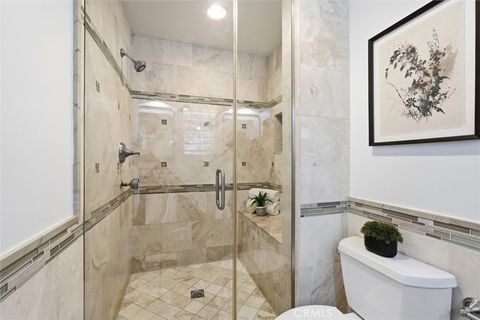 Tiny photo for 904 Knob Hill Ave, Redondo Beach, CA 90277 (MLS # SB25243936)