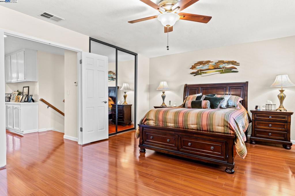 COLLEGE PARK - Residential