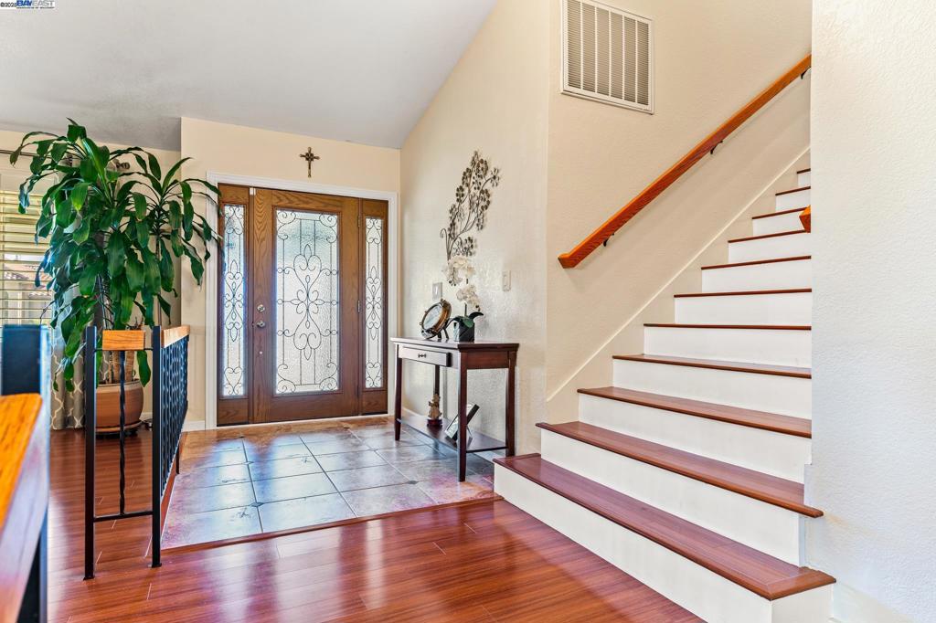COLLEGE PARK - Residential