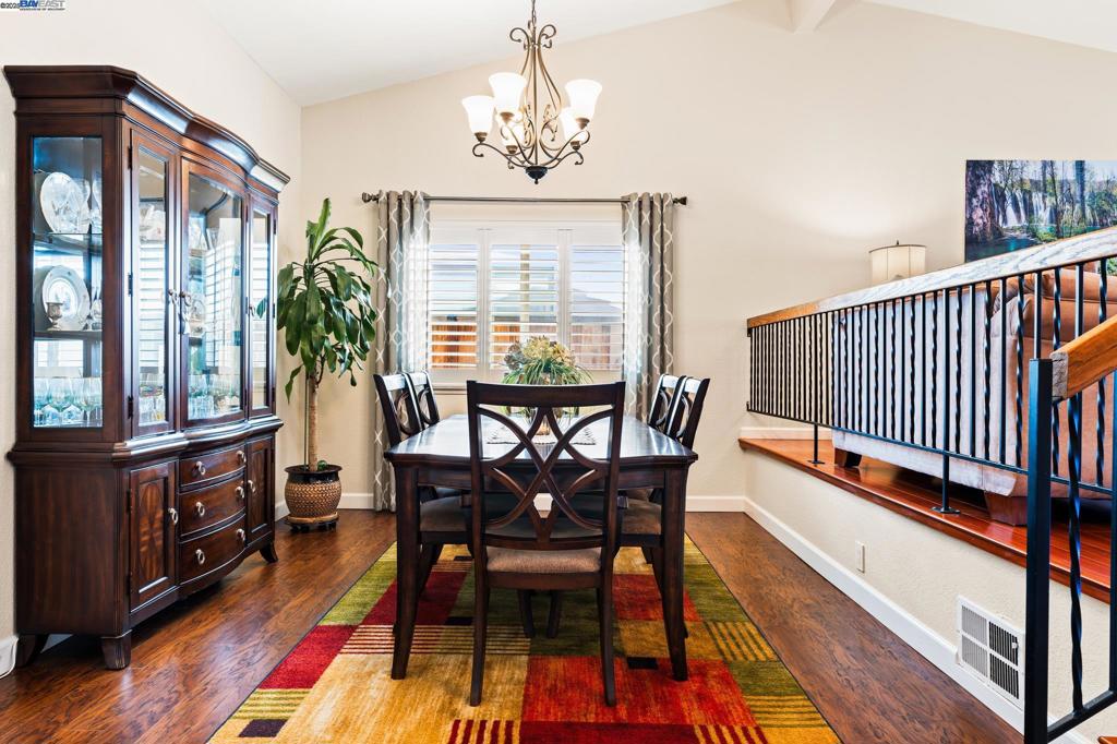 COLLEGE PARK - Residential