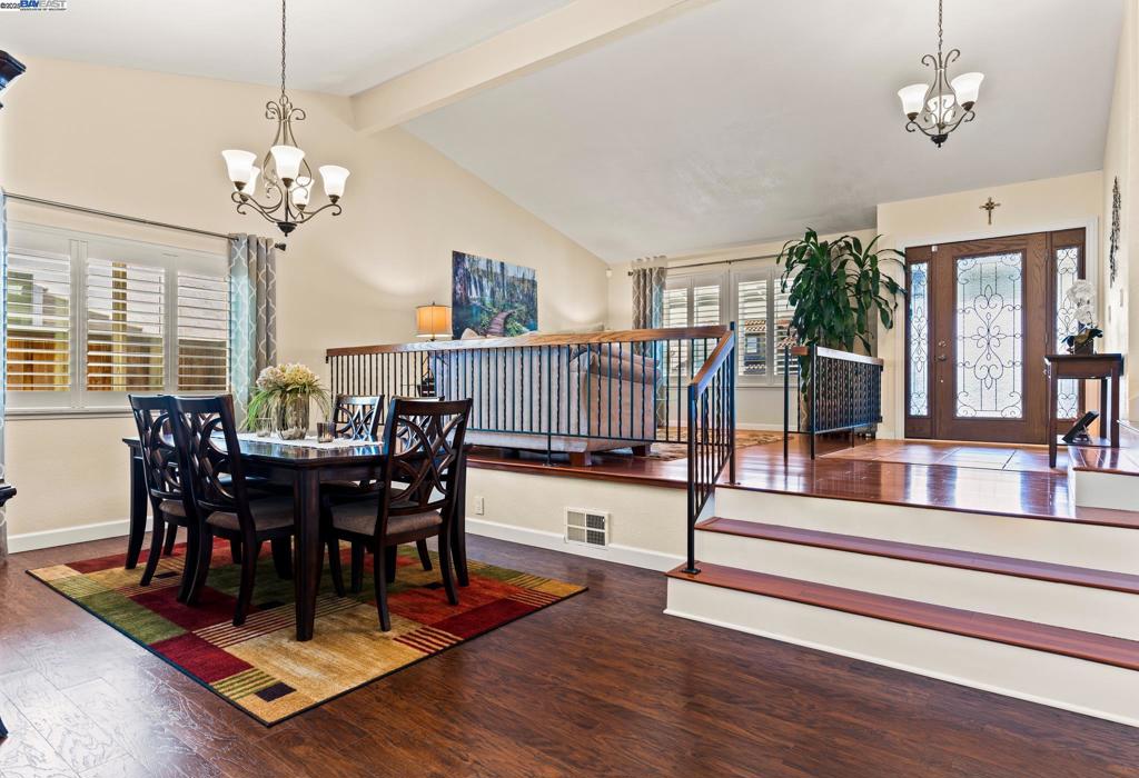 COLLEGE PARK - Residential