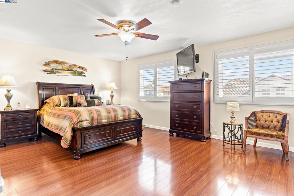 COLLEGE PARK - Residential