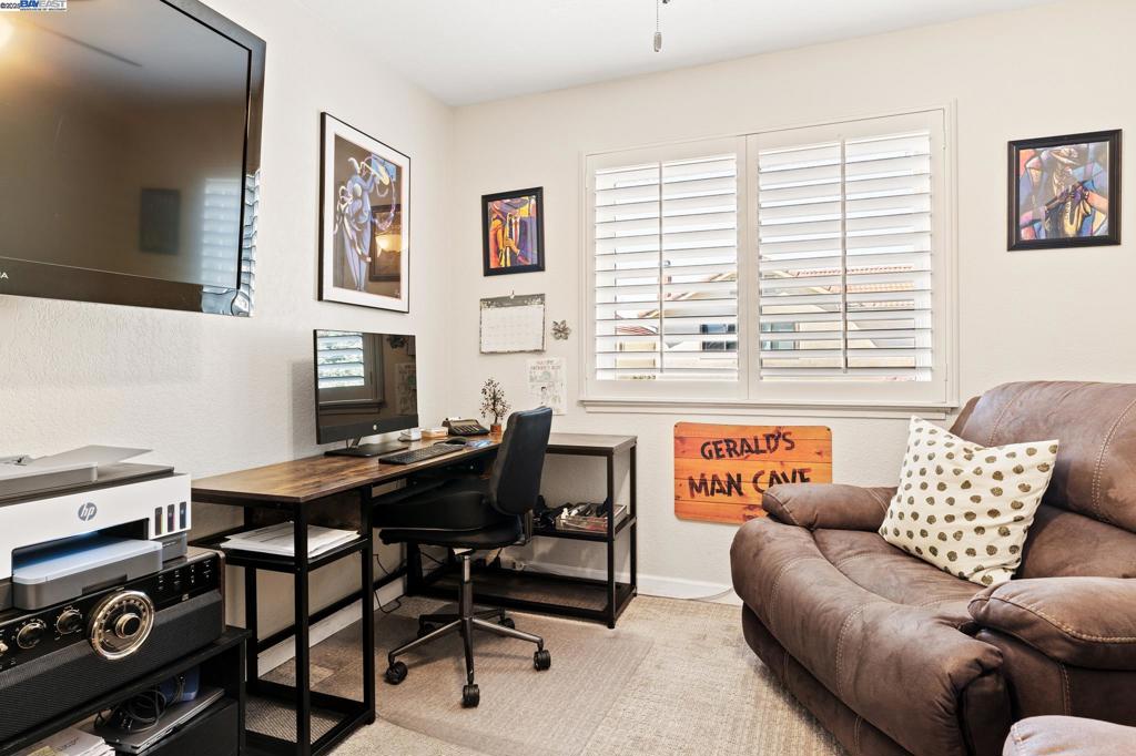 COLLEGE PARK - Residential