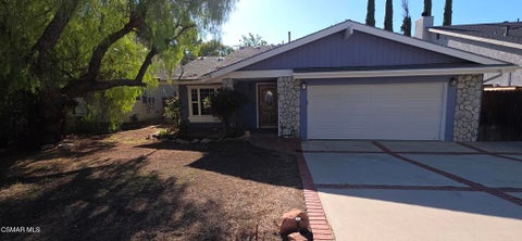 Photo of 143 Timber Road, Thousand Oaks, CA 91320 (MLS # 226004365)